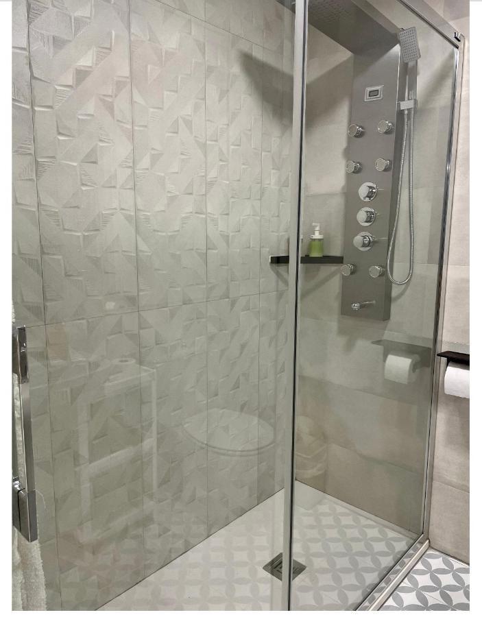 Madrid Villa Suites Bianco المظهر الخارجي الصورة